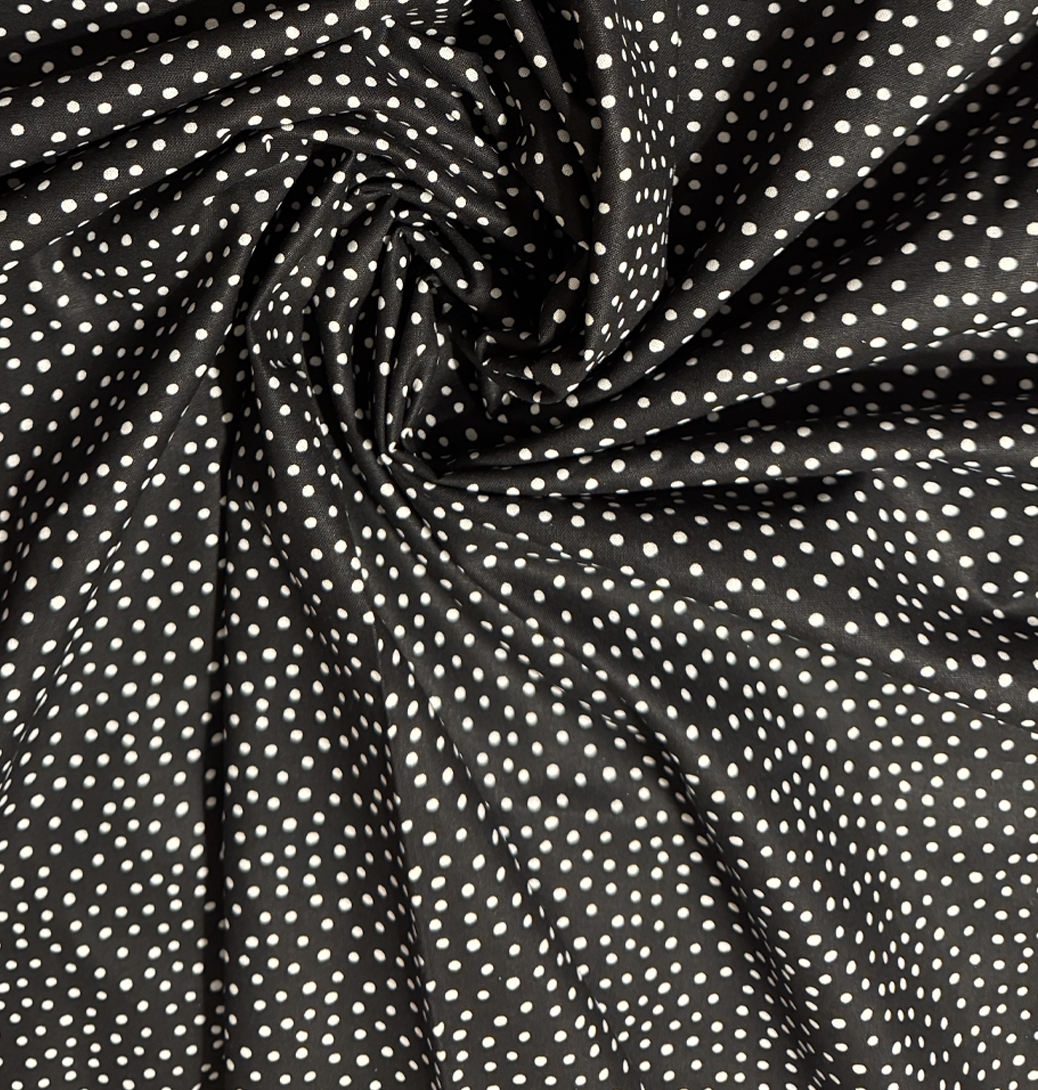 Black and White Dots
