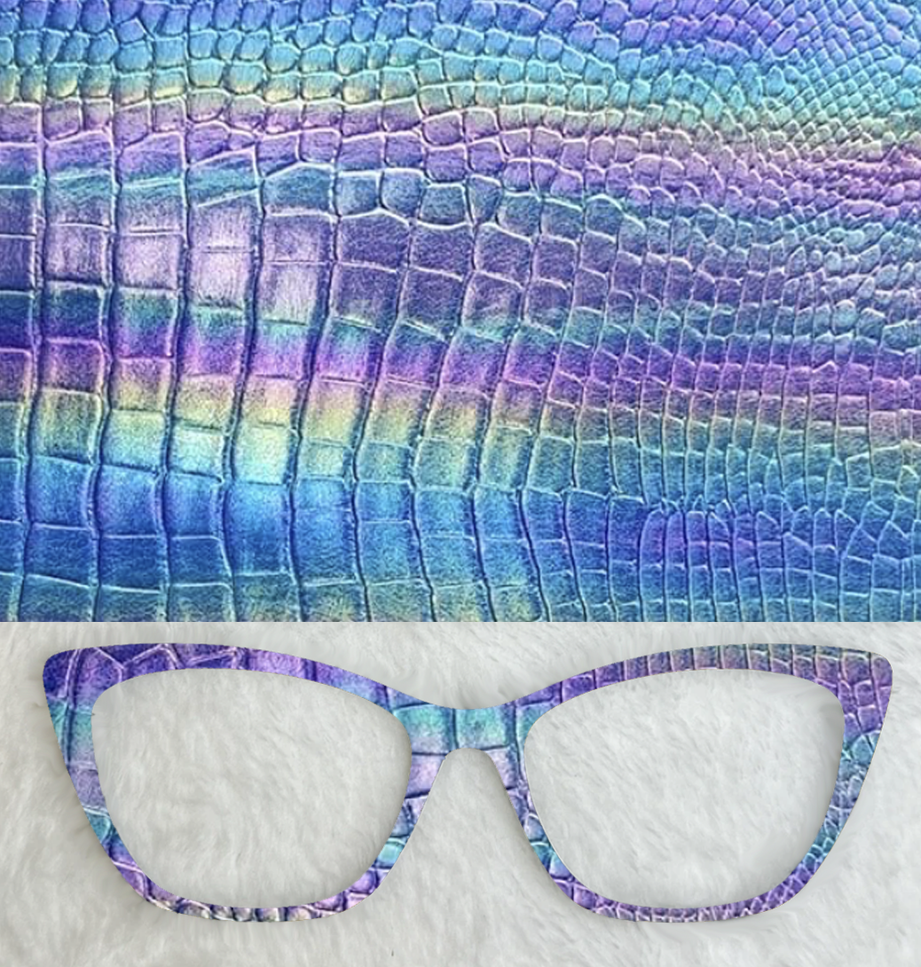 Crocodile Blue to Green